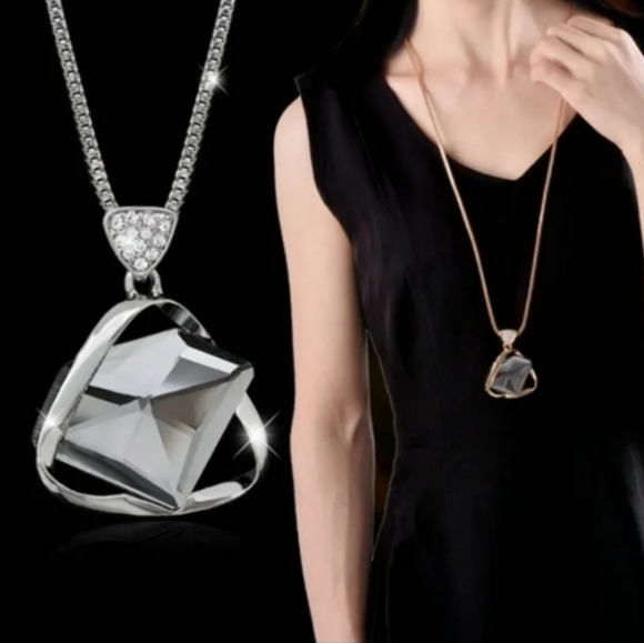 Fashion High-End Rhinestone Sweater Chain & Crystal Accent Necklace - Picture 4 of 5